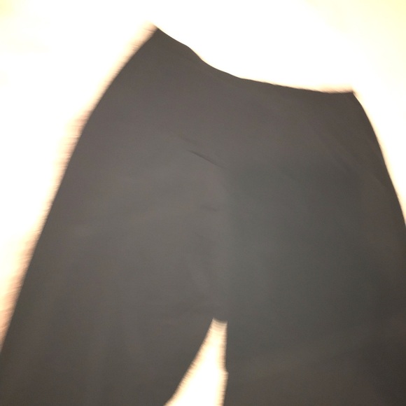 Drap front knit pants, no pockets, elastic band - Picture 5 of 6